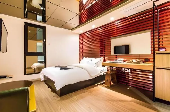 Motel Cullinan And 3*