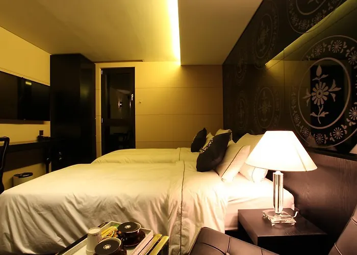 Motel Cullinan And 3*